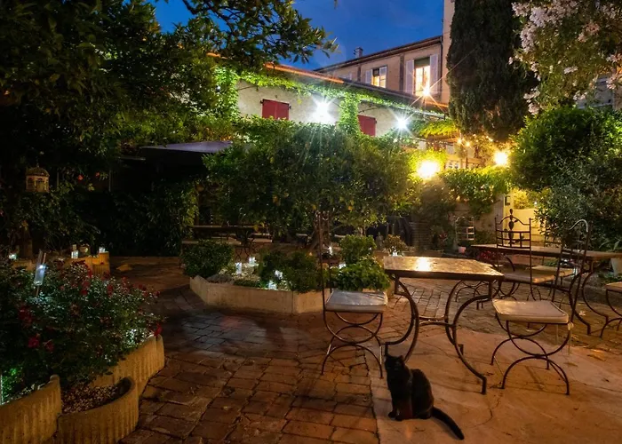 Hôtel Les Orangers